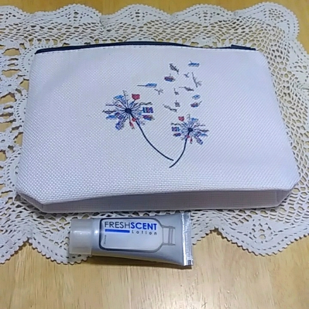 Abstract floral lined cosmetic,  makeup,  toiletry bag + Bonus